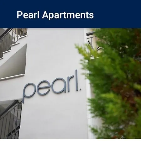 Pearl Apartments1 Ofrinion Exterior photo