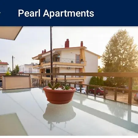 Pearl Apartments1 Ofrinion Exterior photo